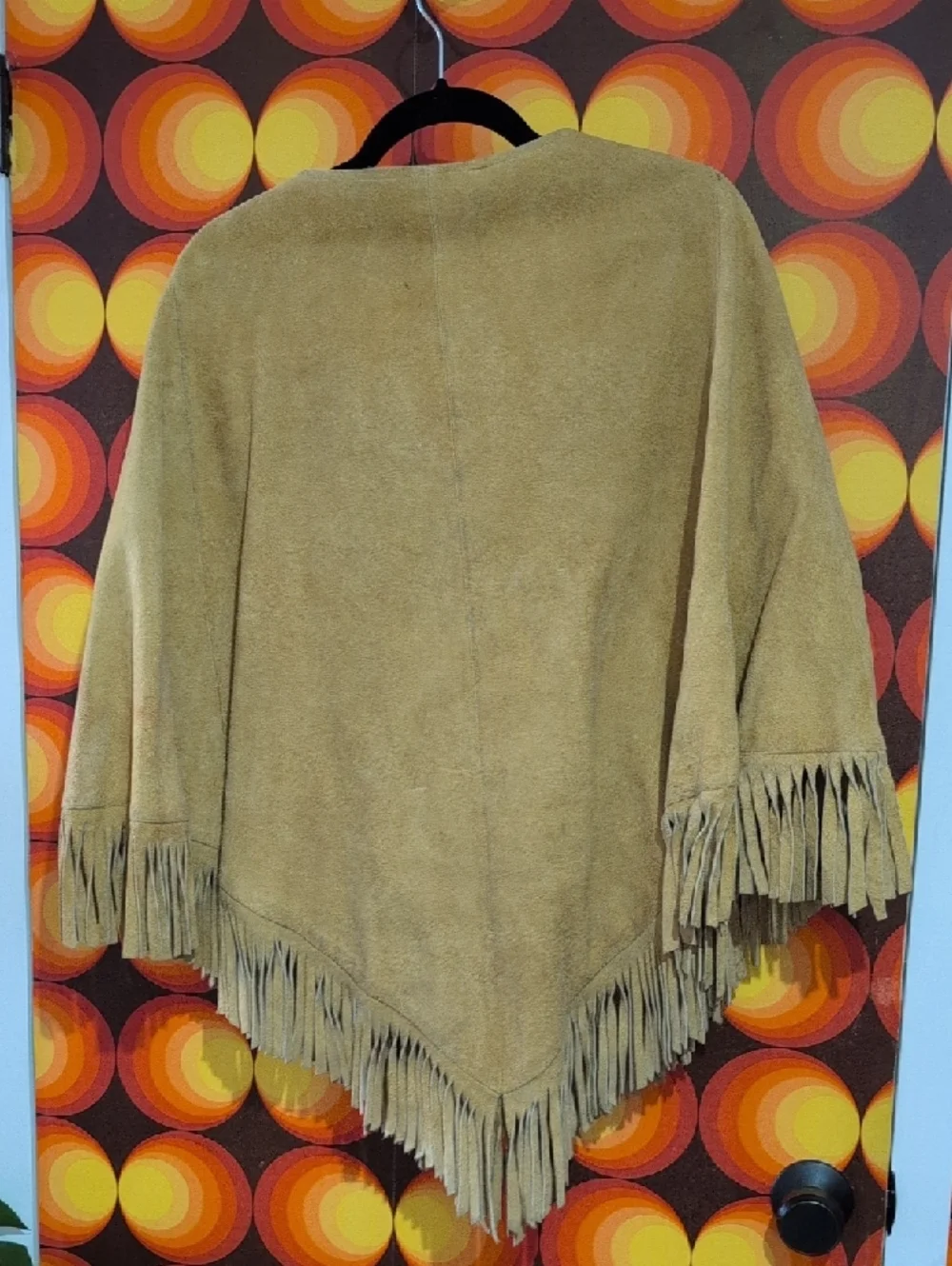 VINTAGE Women’s Yellow Suede Fringe Jacket - with Embroidered Detail - Picture 6 of 6